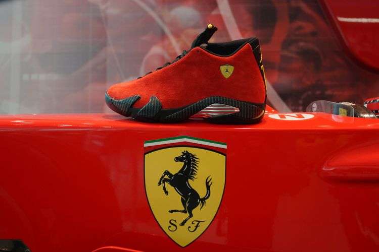 Air-Jordan-14-Retro-Ferrari-654459-670-4-of-7.jpg